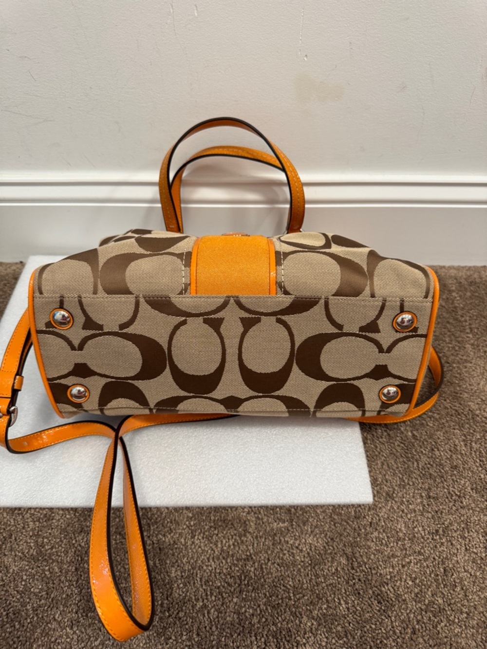 🍊 PRISTINE NWOT Coach Signature Stripe Satchel — Orange Spice - Picture 6 of 10